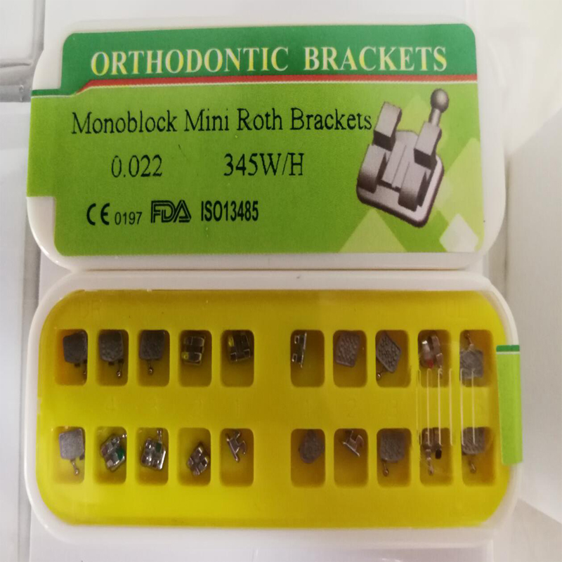 Monoblock mini  metal bracket in box packing